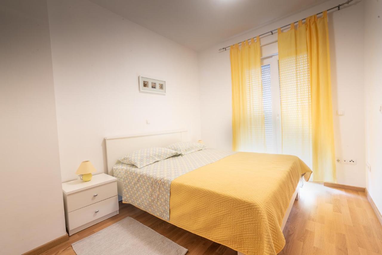 Apartments Sandrina Vrsi Kültér fotó