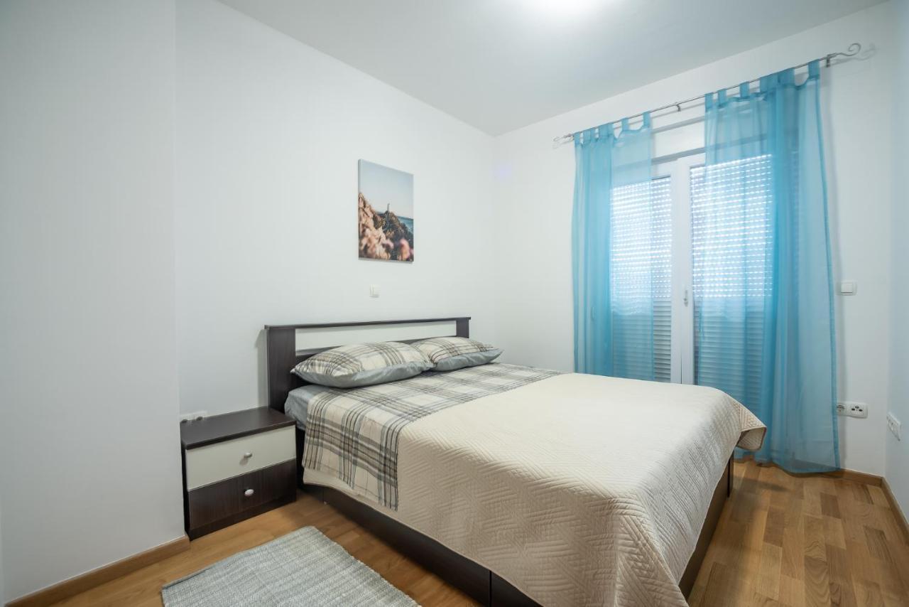 Apartments Sandrina Vrsi Kültér fotó