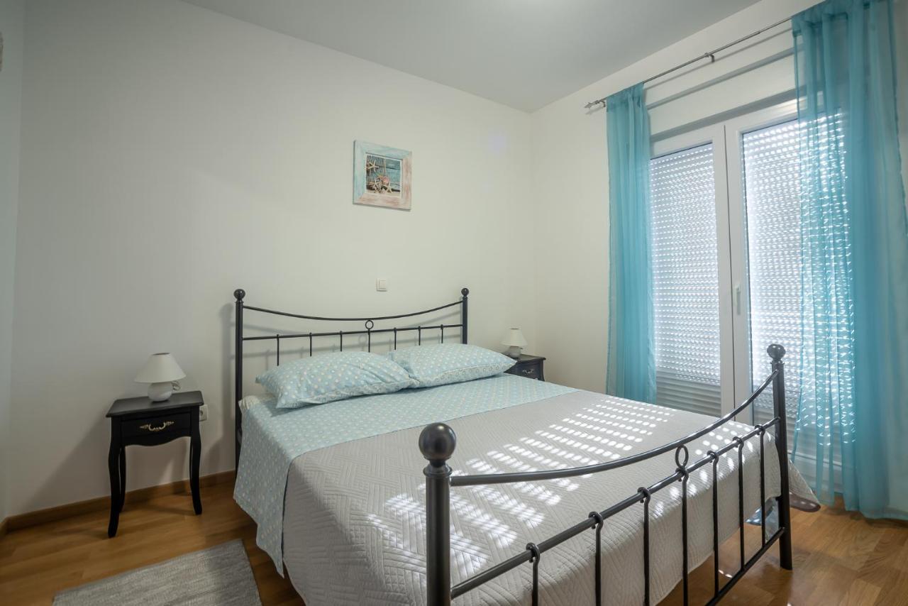 Apartments Sandrina Vrsi Kültér fotó
