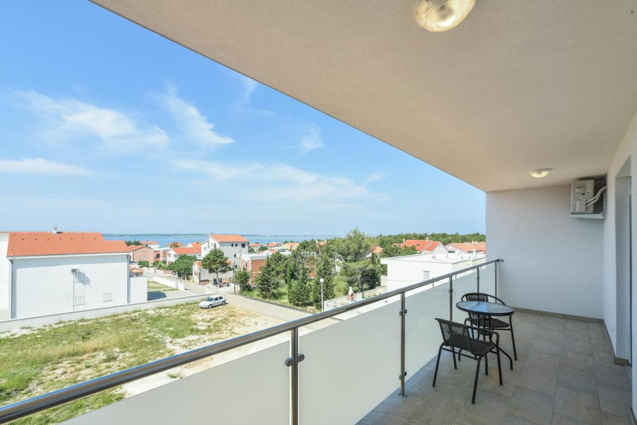 Apartments Sandrina Vrsi Kültér fotó