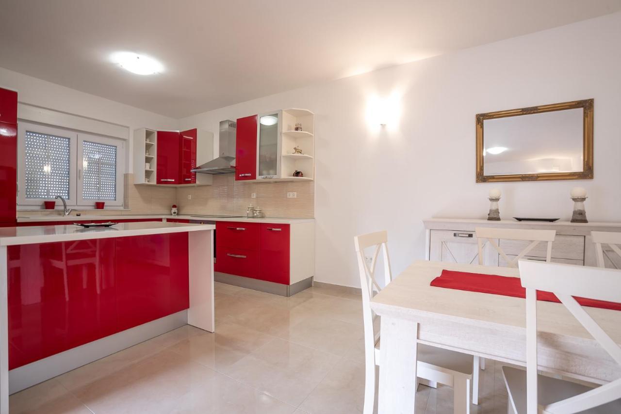 Apartments Sandrina Vrsi Kültér fotó